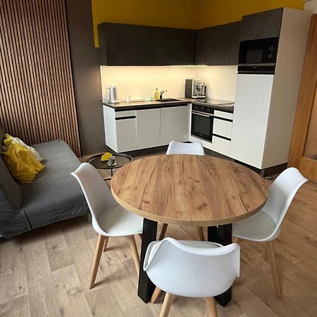Yellow Apartment Deluxe Brünn  Kültér fotó
